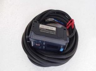供应全新日本原装KEYENCE传感器 FS-V1 现货