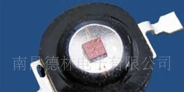 供应1w黄光大功率LED  585-595 40-50lm
