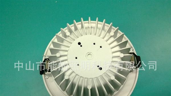 供应5寸LED筒灯外壳  LED集成光源筒灯套件    COB筒灯外壳
