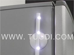 供应LED台式小夜灯 三节电池供电 带底座小夜灯