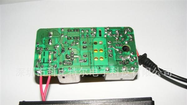 低价供应双路输出高品质电源适配器（24W系列）