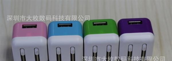 iphone 5车充  车载充电器 迷你USB车充 车载转换器 mini pad