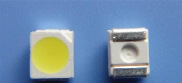 贴片3528LED灯珠 6-7LM正白