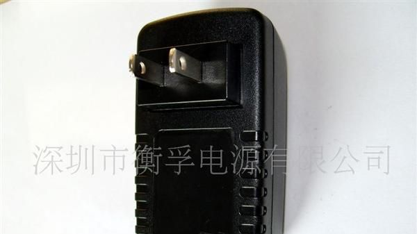 16.8V1A监控门禁铁箱电源 火牛 充电器(图)