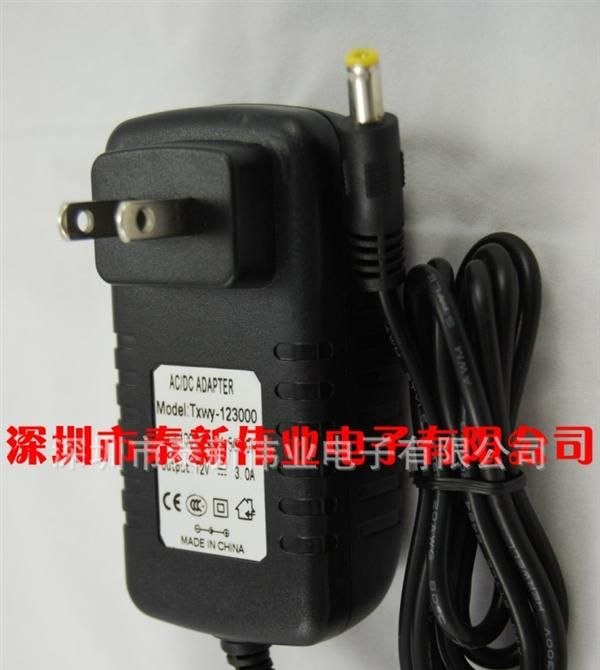 插墙式12V3A led灯电源 led灯管电源