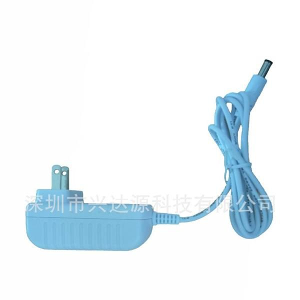 供应白色外壳：12V1A监控专用电源适配器、12V LED灯条电源适配器