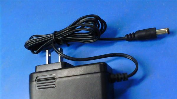 12.6V1A恒流恒压电钻充电器
