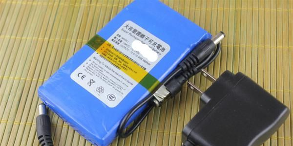 足6000毫安12V锂电池 无线监控摄像头电池 充电电池 锂聚合物电池