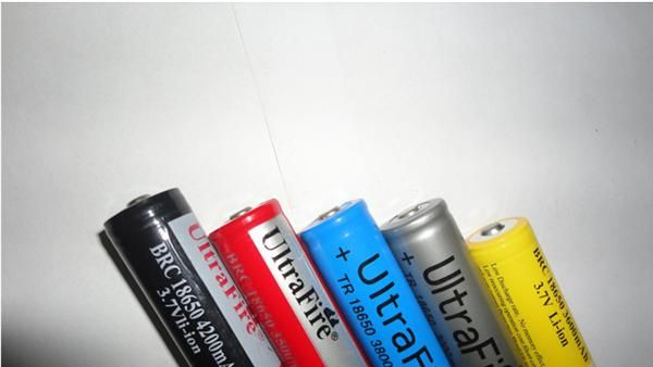 18650移动电源手电筒锂电池1000 1300 1500 1800 2000 2200 ...