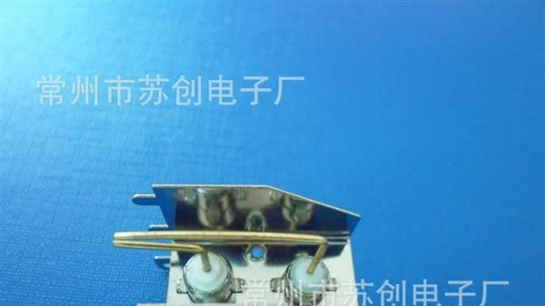 BNC系列同轴连接器接插件：新款铁壳BNC+RCA