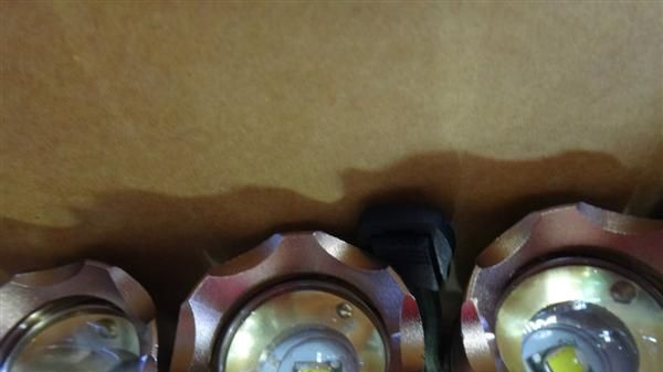 LED CREE XML-T6 12W强光户外专用手电  五档记忆模式  防滑设计