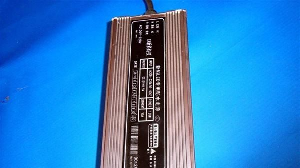 厂家供应12V120W的LED防水电源