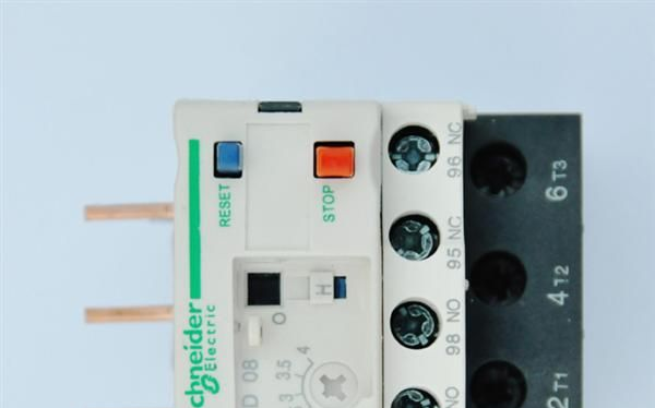 供应 施耐德热继电器LR2-D1301C 热过载继电器JR28