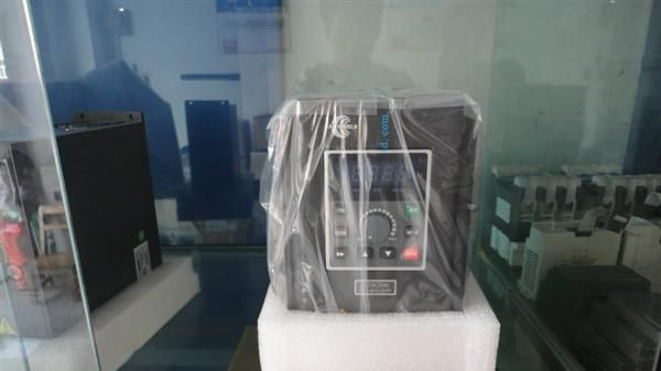 供应深圳康沃变频器CDE300-4T4R0G/5R5P