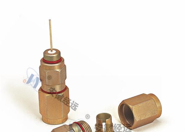 有线电视同轴电缆连接器/接头/F头（-9免掏空型双锁针型头）