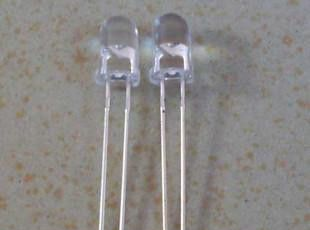 0.3W LED灯珠 无红爆5mm940红外发射管