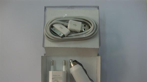 ZMJ-D06苹果USB充电器，厂家生产，保证质量。