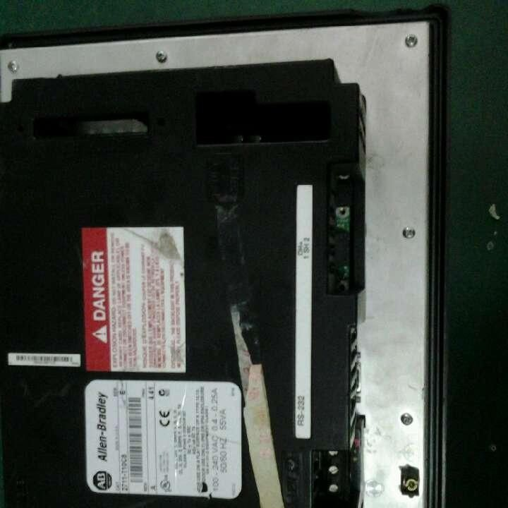 供应全新、无包装、AB触摸屏2711-T10C8，有二手机、有贴膜