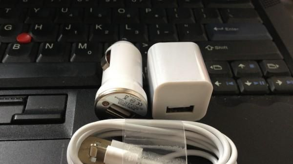 批发苹果配件iPhone5 5G绿点充电器+迷你车充+数据线三件套