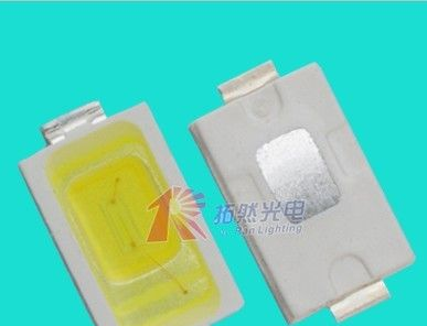 单颗LED贴片灯珠的亮度可以高达50LM以上