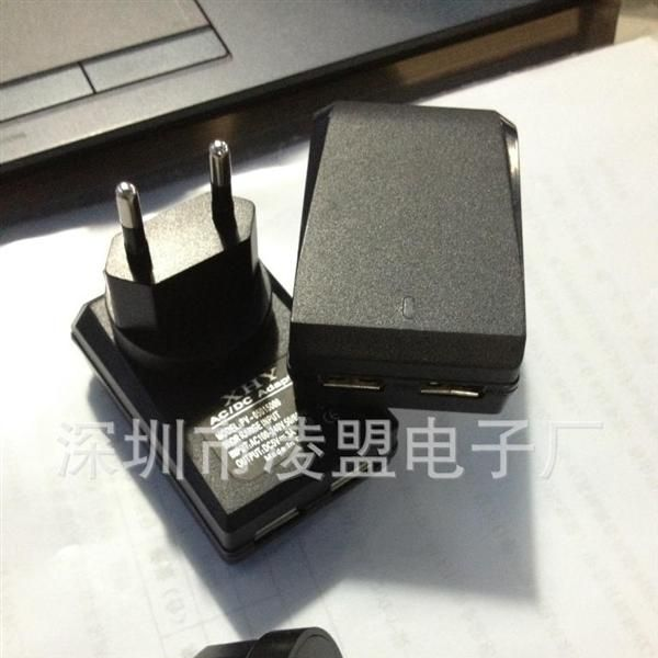 5V3A双USB大功率充电器5V3000MA 手机平板充电器 苹果充电器