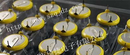 供应高品质CR2032焊脚纽扣电池