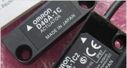 供应欧姆龙 安全门开关D40A-1C+D40A-1C2 原装