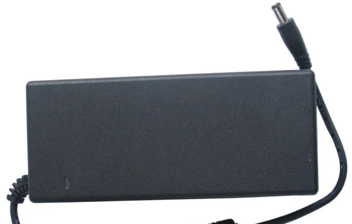 供应12V6A电源适配器