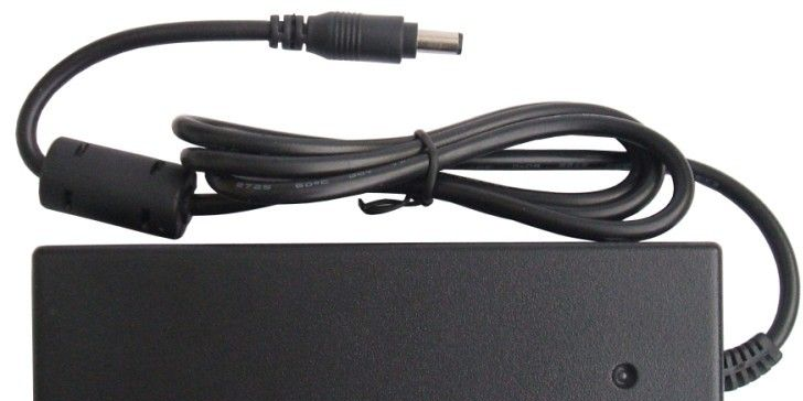 供应12V7A电源适配器