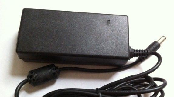 供应伟达源24V1A电源适配器