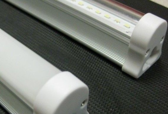 供应LED灯管T5-18W