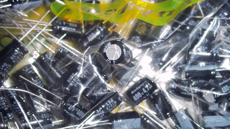 供应红宝石电解电容400V 4.7UF 原装现货