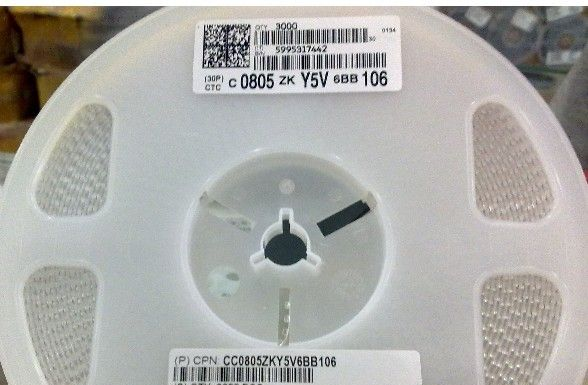 高压电容1812 272K 1KV 原装新货