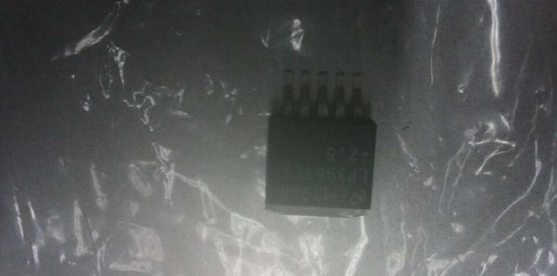 供应集成电路LP3963ES-2.5