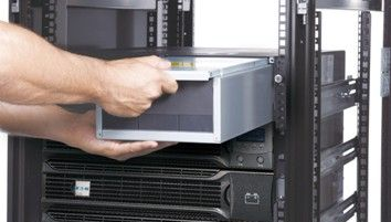 伊顿ups电源生产厂商/伊顿电源不间断ups电源厂家直销