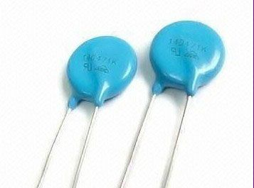 瓷片电容104/50V