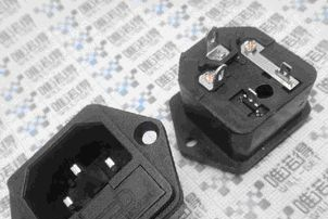 供应 SP-862 带耳 AC电源插座10A 250A 三脚 带保险管座5*20MM