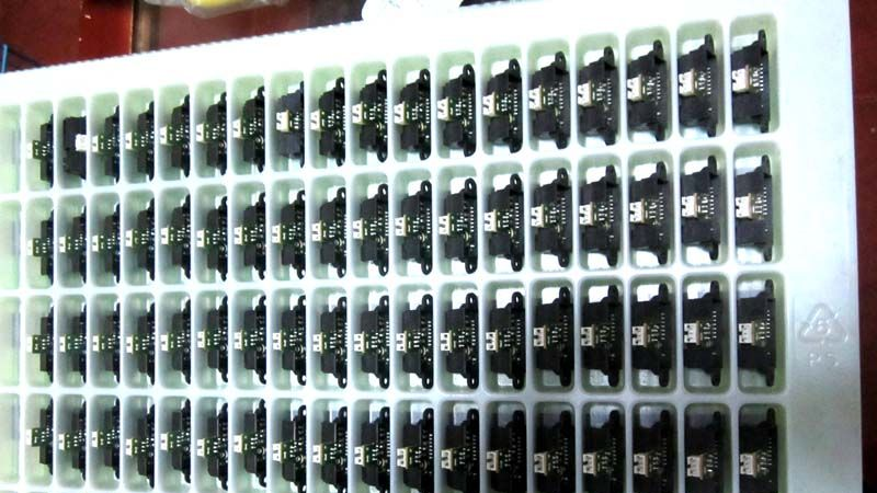 供应日本SHAPR红外测距传感器GP2Y0A21YK/GP2Y0A02YK/GP2Y0A41SK特价