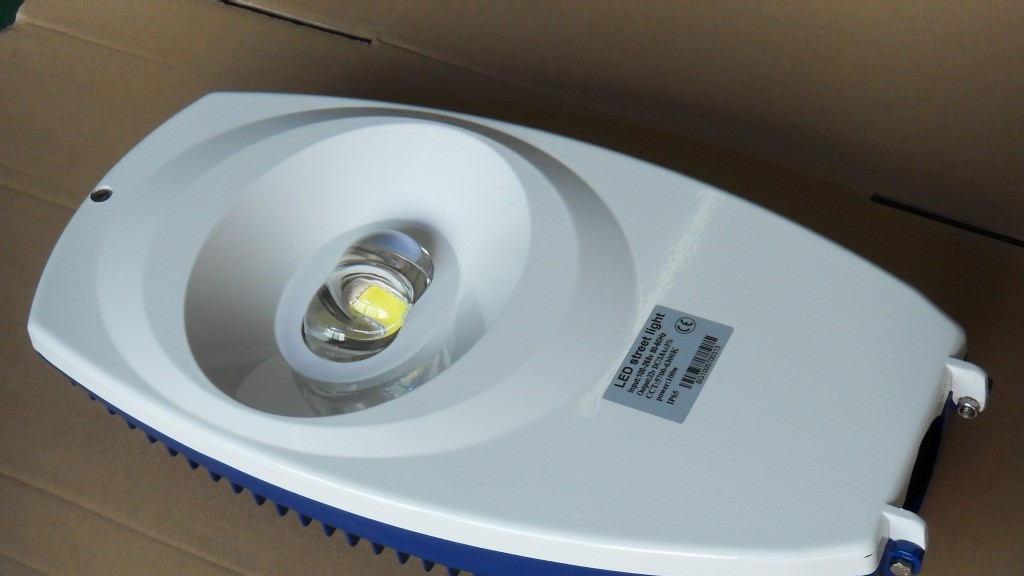 供应LED路灯外壳 LED灯具外壳配件 质保五年