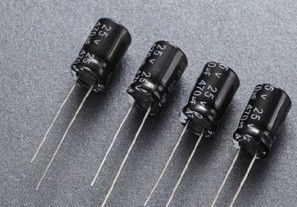 供应插件电解电容4.7UF/50V   4*7
