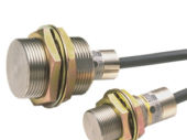 特价供应原装OMRON欧姆龙接近开关E2G-M12KN08-M1-D2现货