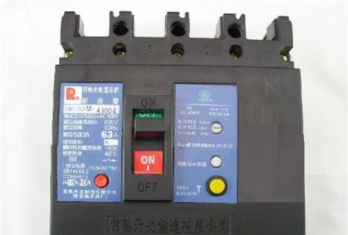 供应常熟CM1L-100/4300漏电保护开关原装现货
