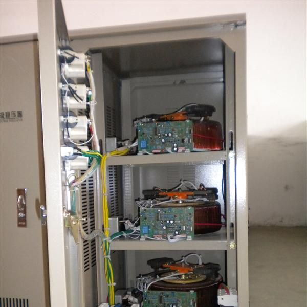 祥优稳压器厂（现货供应) 三相全自动稳压器40KVA 输入电压260V-430V