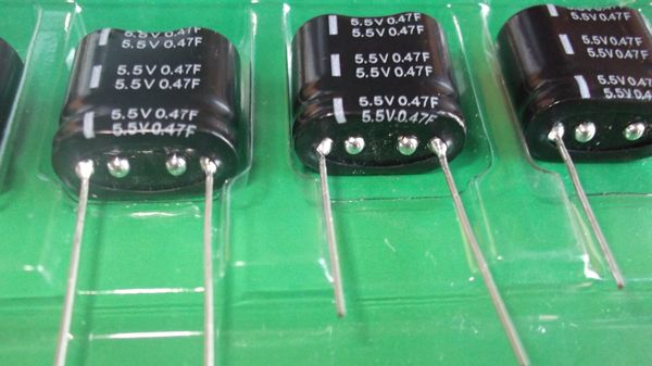 超级电容器5.5V 0.47F，0.33F，0.22F，0.1F，1F，1.5F，2F，4F
