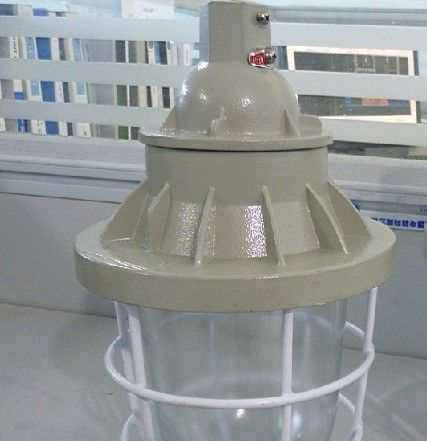 供应BAD51隔爆型防爆灯，BAD51防爆灯厂家