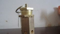 供应A21W-16T全六角安全阀
