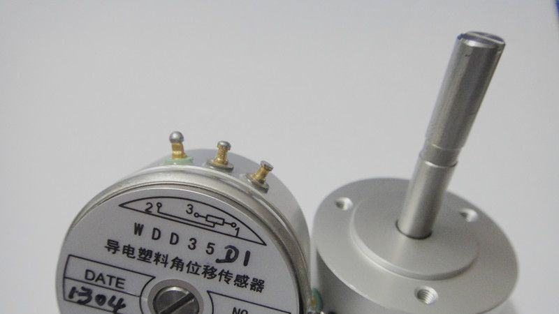 供应精密导电塑料电位器