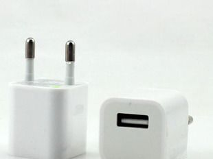 供应USB充电器，5V1A充电器，苹果绿点充电器