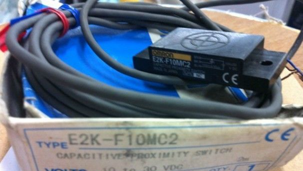 原装全新OMRON电容式接近开关 E2K-F10MC2 现货库存
