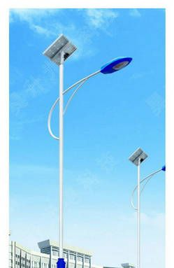 供应厂家直销 供应30W大功率LED太阳能路灯 全网价